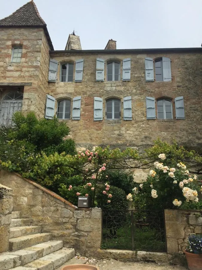 ベッド・アンド・ブレックファスト B&B La Commanderie De Lachapelle Lachapelle