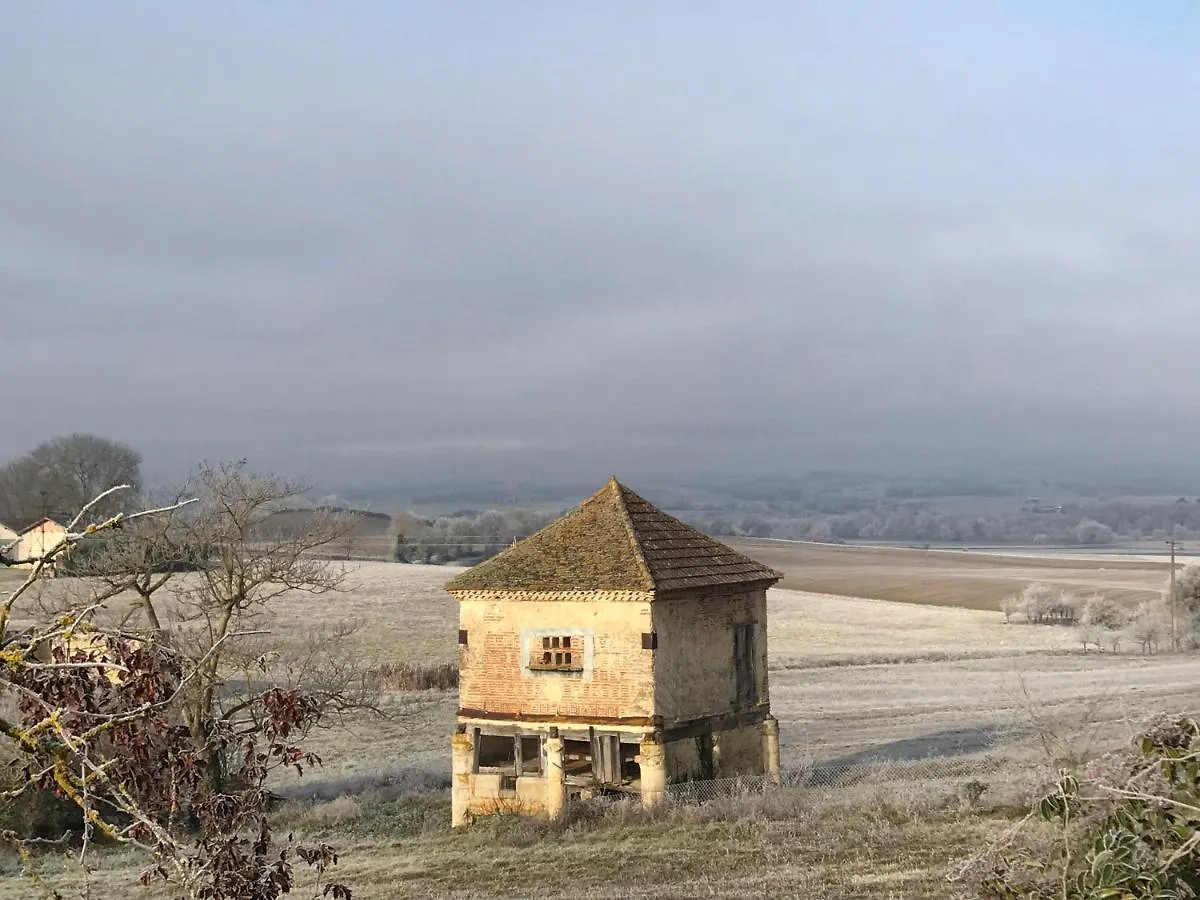 B&B La Commanderie De Lachapelle Lachapelle  Alojamento de Acomodação e Pequeno-almoço Lachapelle (Tarn-et-Garonne)